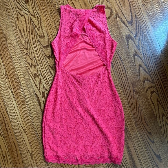 Express Lace Fitted Open Back Dress Coral XS - Picture 9 of 9